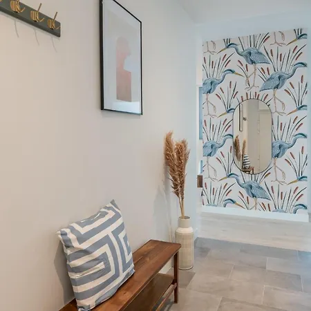 Rent Like - Mlyn Maria Iii Apartment
